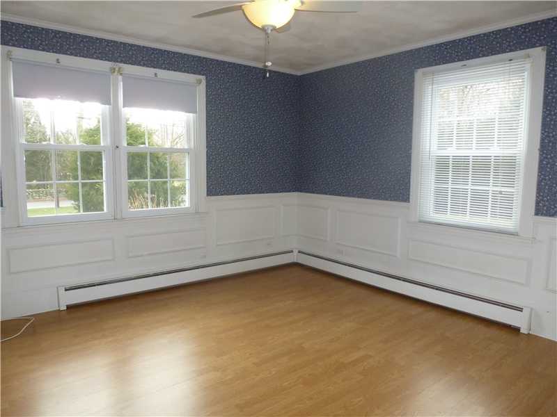 8 Maple Road Warren, RI 02885 - Photo 2 of 14 Dining Room.