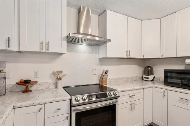 $355,000 | 1714 Southeast 7th Avenue, Ocala, FL 34471