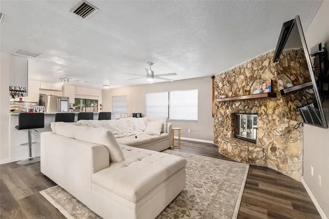 $355,000 | 1714 Southeast 7th Avenue, Ocala, FL 34471