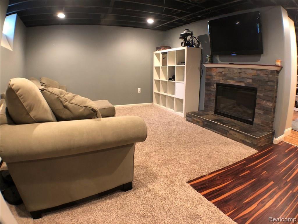 499 Rochdale Drive South Rochester, MI 48309 - Photo 10 of 28 Basement 01.jpg