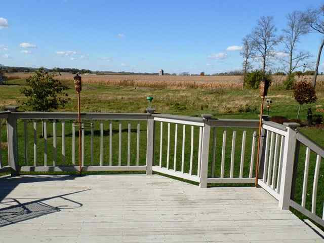630 Barley Ridge Trail Freeport, IL 61032 - Photo 11 of 12 Gallery Image 11