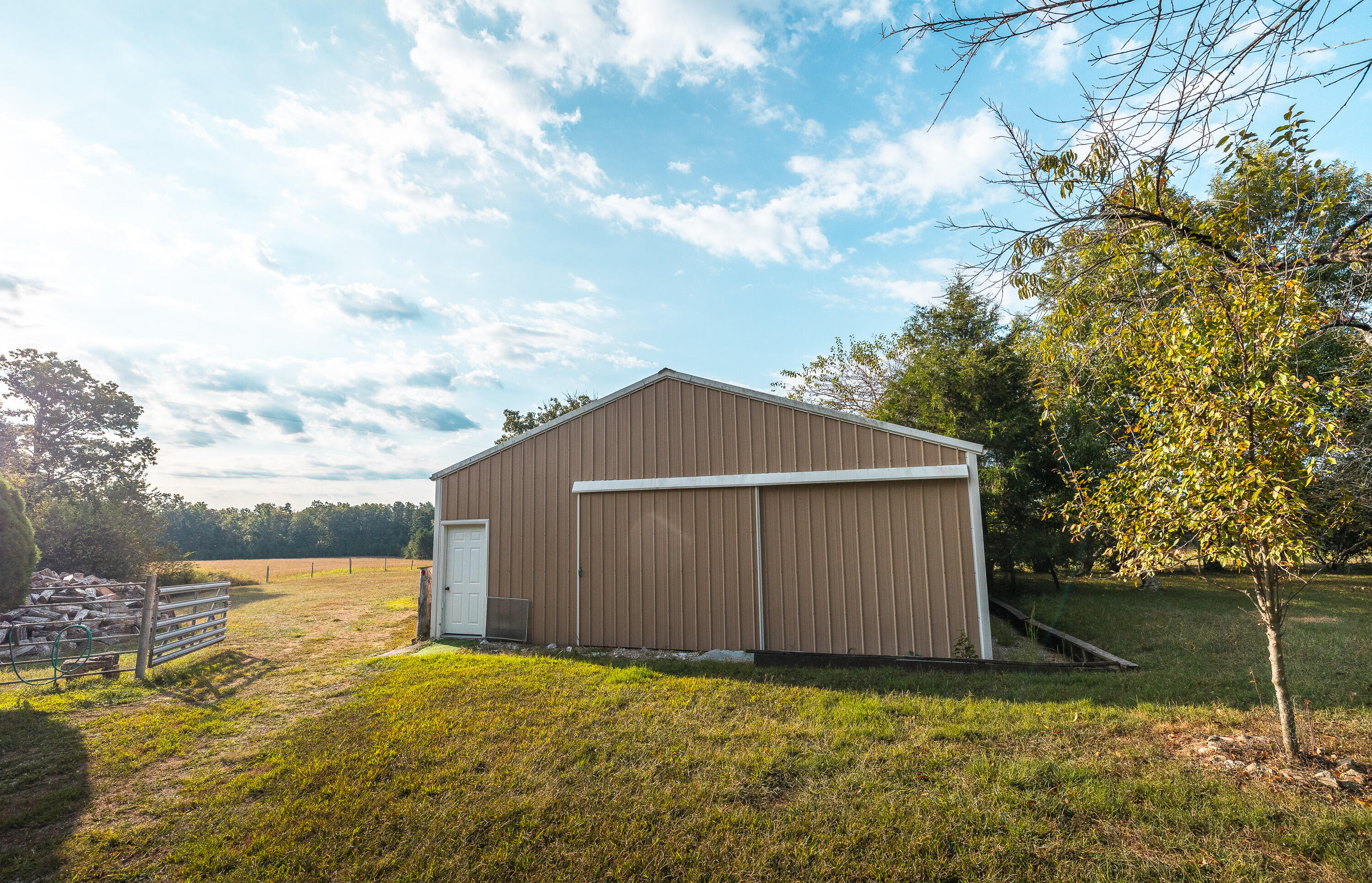 658 Rr 63 Cabool, MO 65689 - Photo 34 of 61 HF7A1707