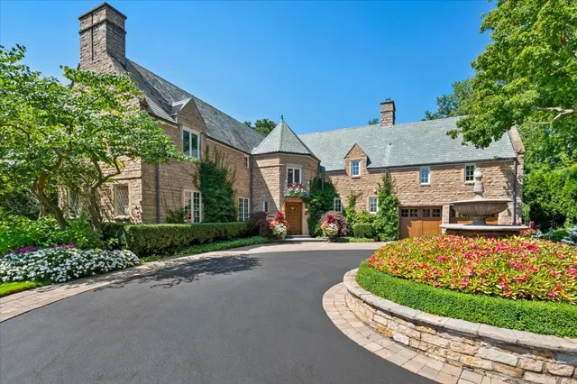 $2,699,999 | 1144 Green Bay Road, Highland Park, IL 60035