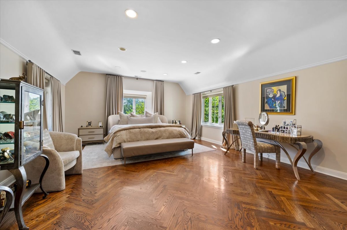 1144 Green Bay Road Highland Park, IL 60035 - Photo 15 of 42