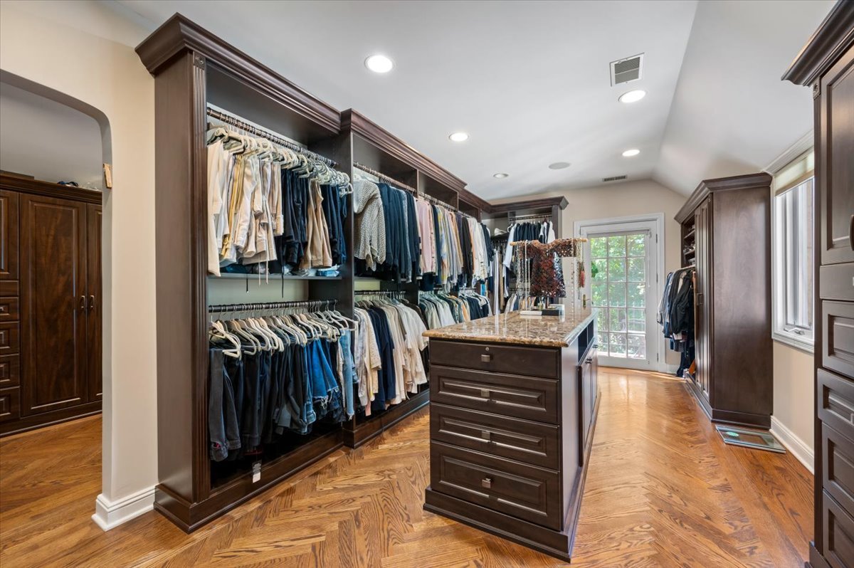 1144 Green Bay Road Highland Park, IL 60035 - Photo 16 of 42