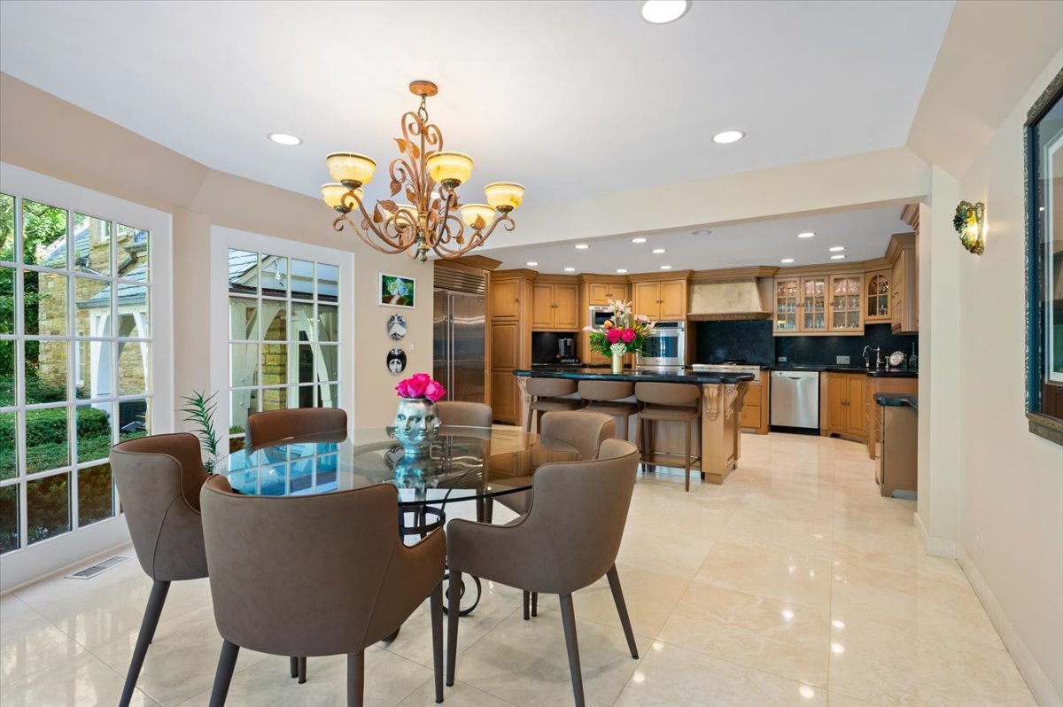 1144 Green Bay Road Highland Park, IL 60035 - Photo 10 of 42