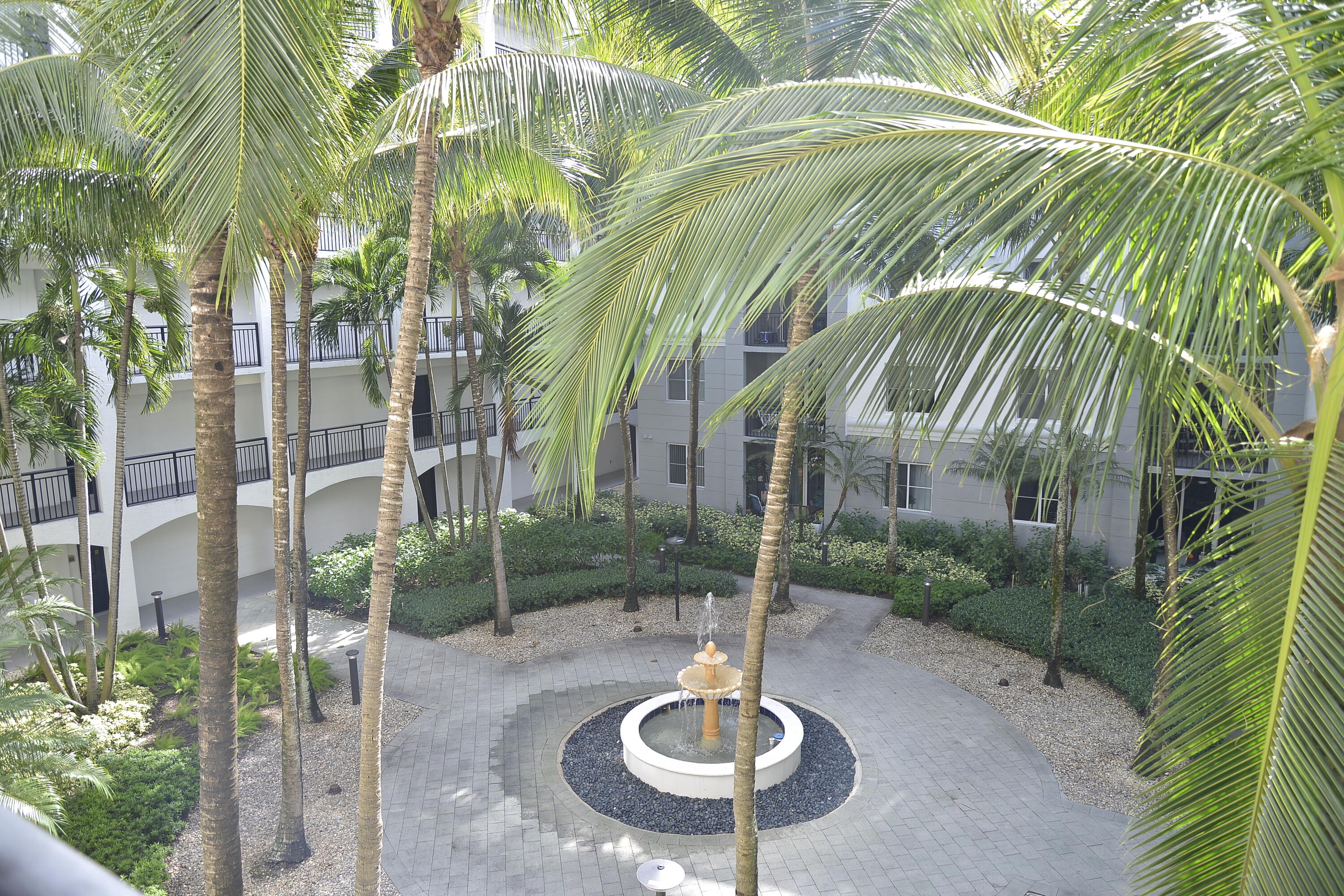 1660 Renaissance Commons Boulevard, Unit 2329 Boynton Beach, FL 33426 - Photo 17 of 34 _ROB0261