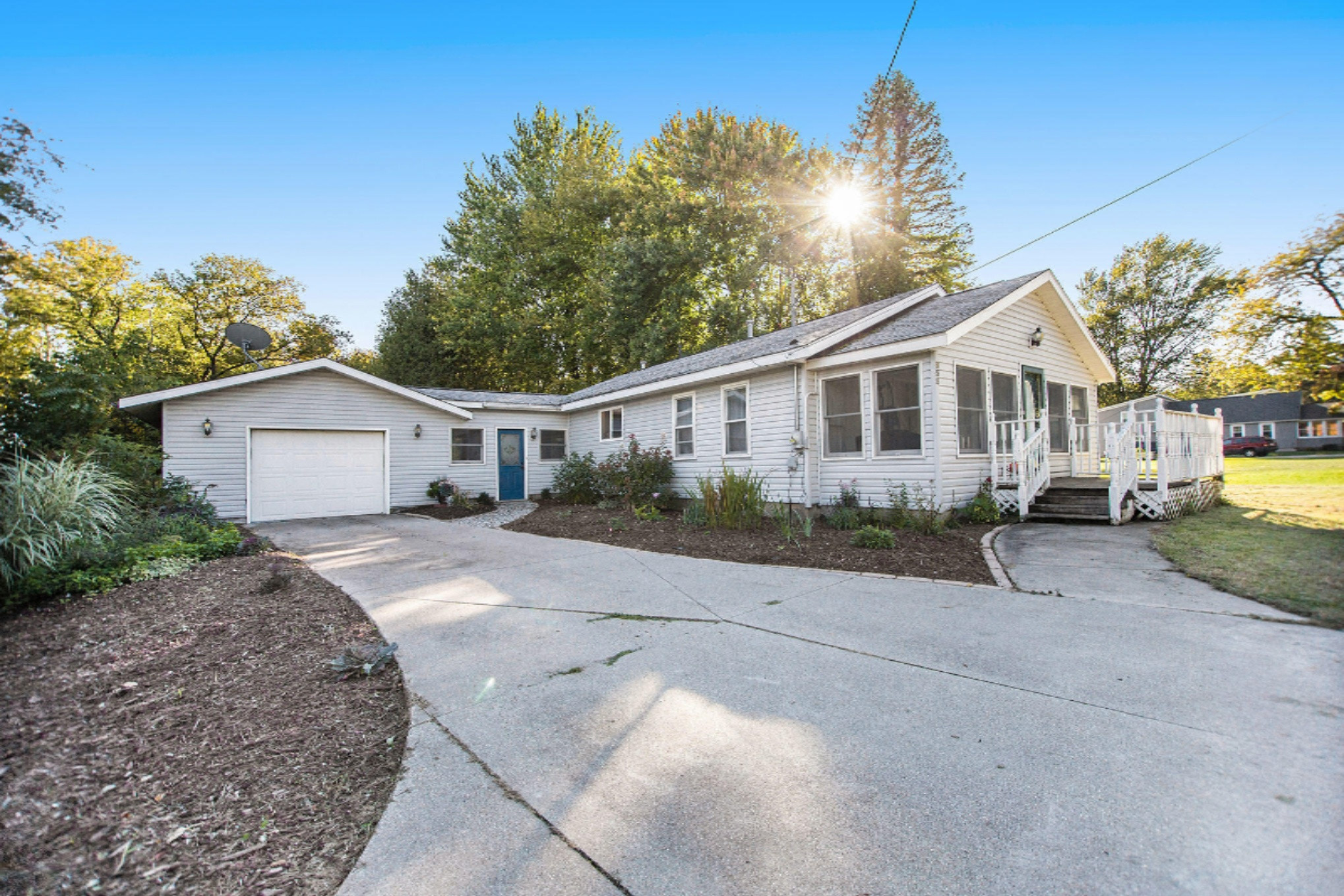 855 Dykstra Road Muskegon, MI 49445 - Photo 1 of 25 IMG_0868