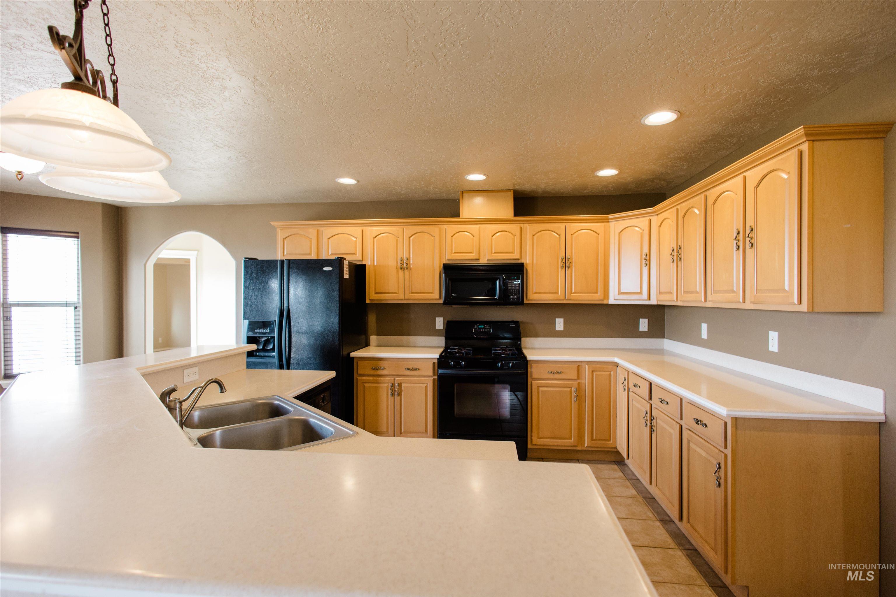 1571 Southeast Hamilton Road Mountain Home, ID 83647 - Photo 2 of 50