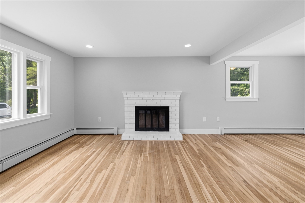 159 Walnut Street Halifax, MA 02338 - Photo 7 of 41