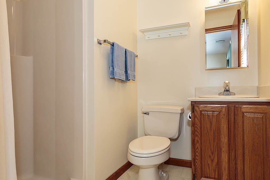 44 Middlesex Road Tyngsborough, MA 01879 - Photo 11 of 23
