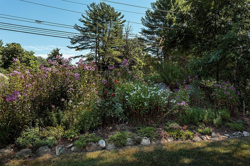 44 Middlesex Road Tyngsborough, MA 01879 - Photo 16 of 23