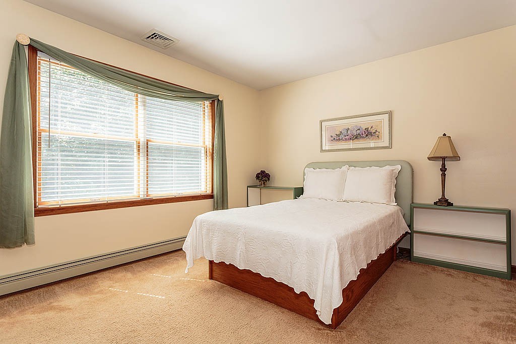 44 Middlesex Road Tyngsborough, MA 01879 - Photo 9 of 23