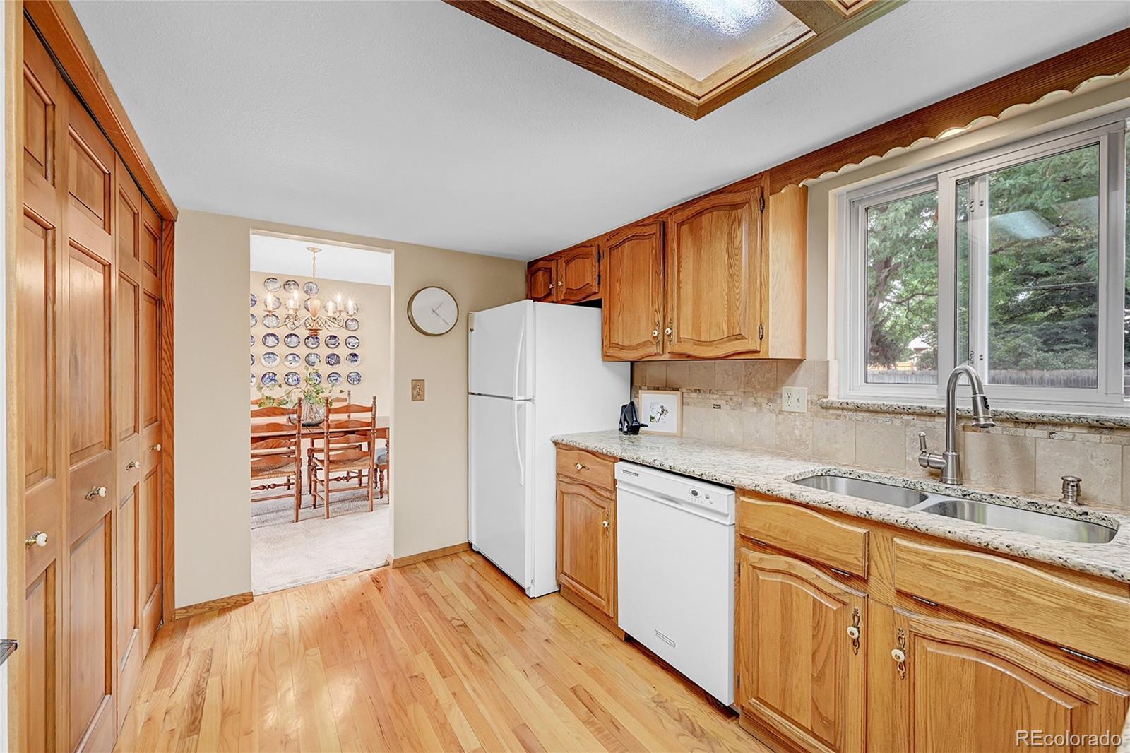 2781 South Reed Street Denver, CO 80227 - Photo 8 of 42 Gallery Image 8
