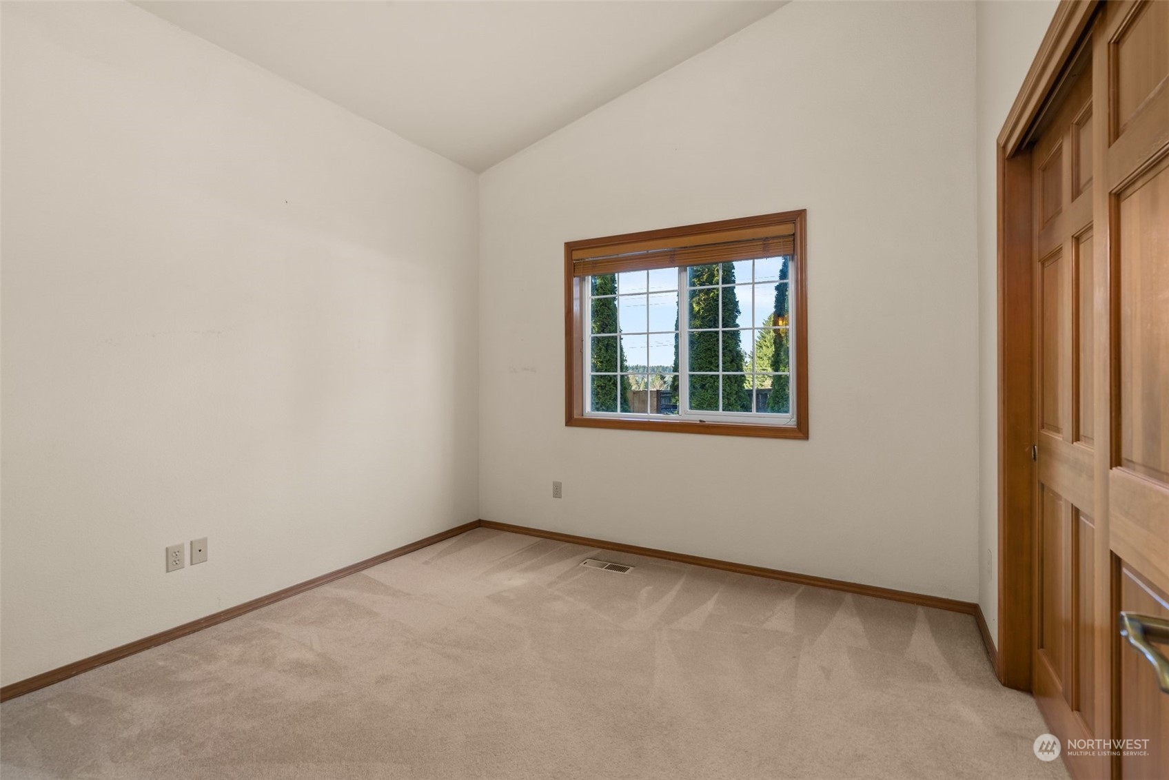 6626 Rehklau Road Southeast Olympia, WA 98513 - Photo 31 of 40 Gallery Image 31