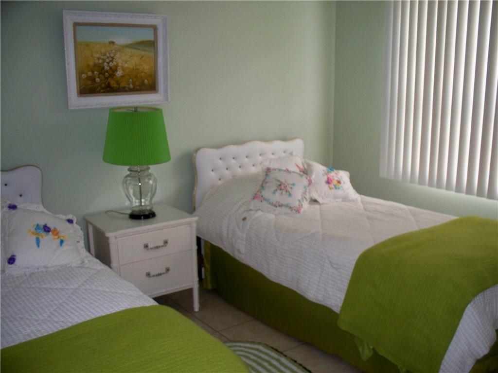 1925 Southwest Palm City Road, Unit F Stuart, FL 34994 - Photo 8 of 30 Gallery Image 8