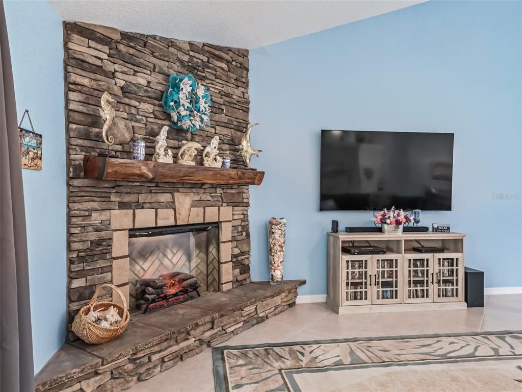 10285 Southeast Sunset Harbor Road Summerfield, FL 34491 - Photo 18 of 70 Gallery Image 18