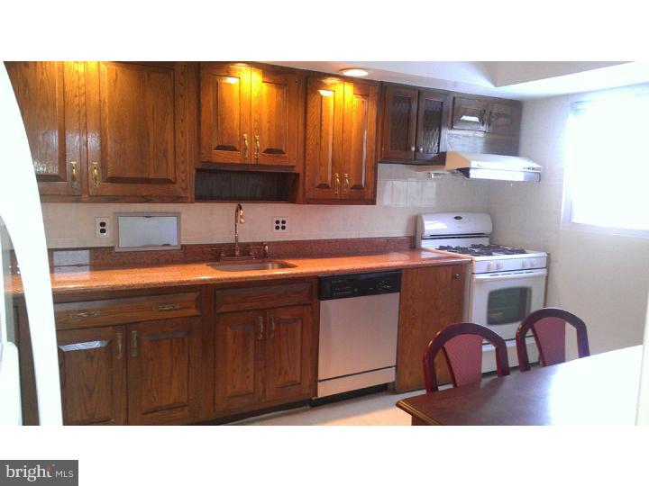 1618 Mt Pleasant Road Havertown, PA 19083 - Photo 5 of 20 Kitchen