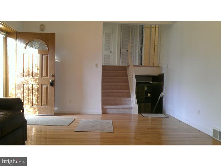 1618 Mt Pleasant Road Havertown, PA 19083 - Photo 8 of 20 Hallway