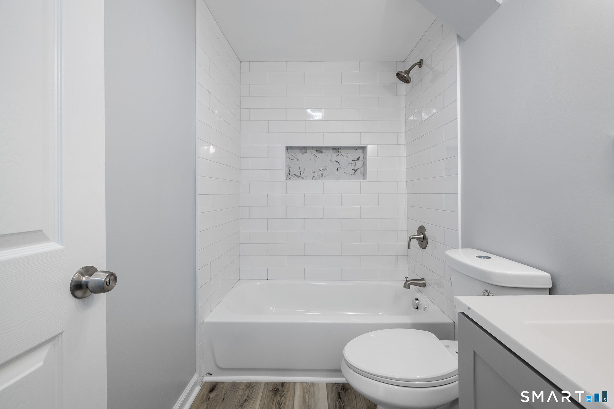 273 High Ridge Drive Bridgeport, CT 06606 - Photo 11 of 27