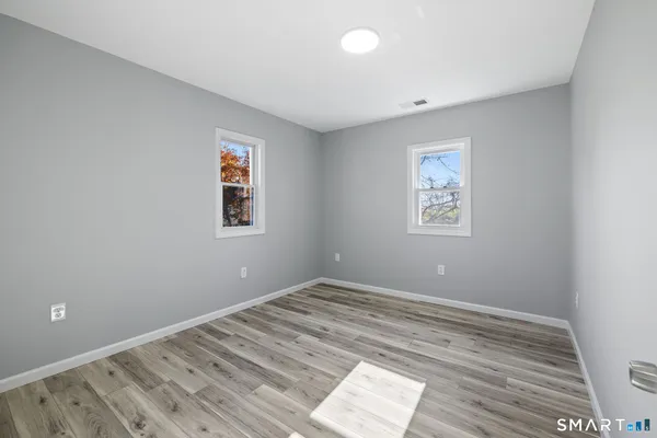 $3,400 | 273 High Ridge Drive, Bridgeport, CT 06606
