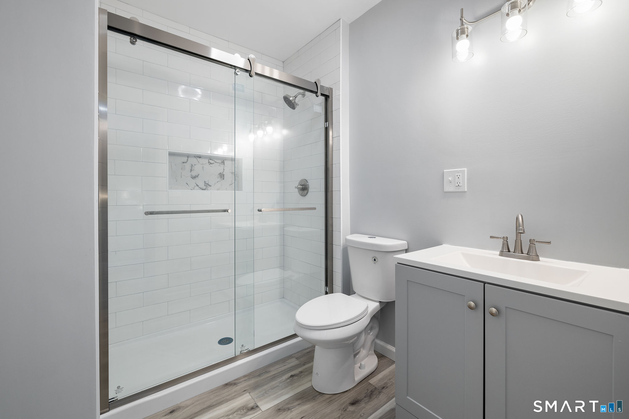 273 High Ridge Drive Bridgeport, CT 06606 - Photo 18 of 27