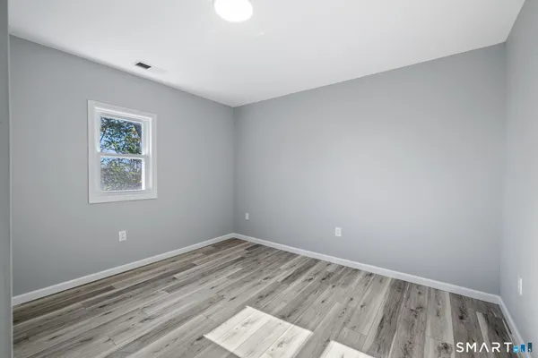 $3,400 | 273 High Ridge Drive, Bridgeport, CT 06606