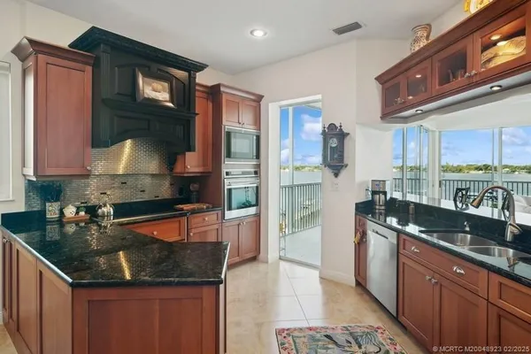 $1,300,000 | 1130 Southwest Chapman Way, Unit 509, Palm City, FL 34990