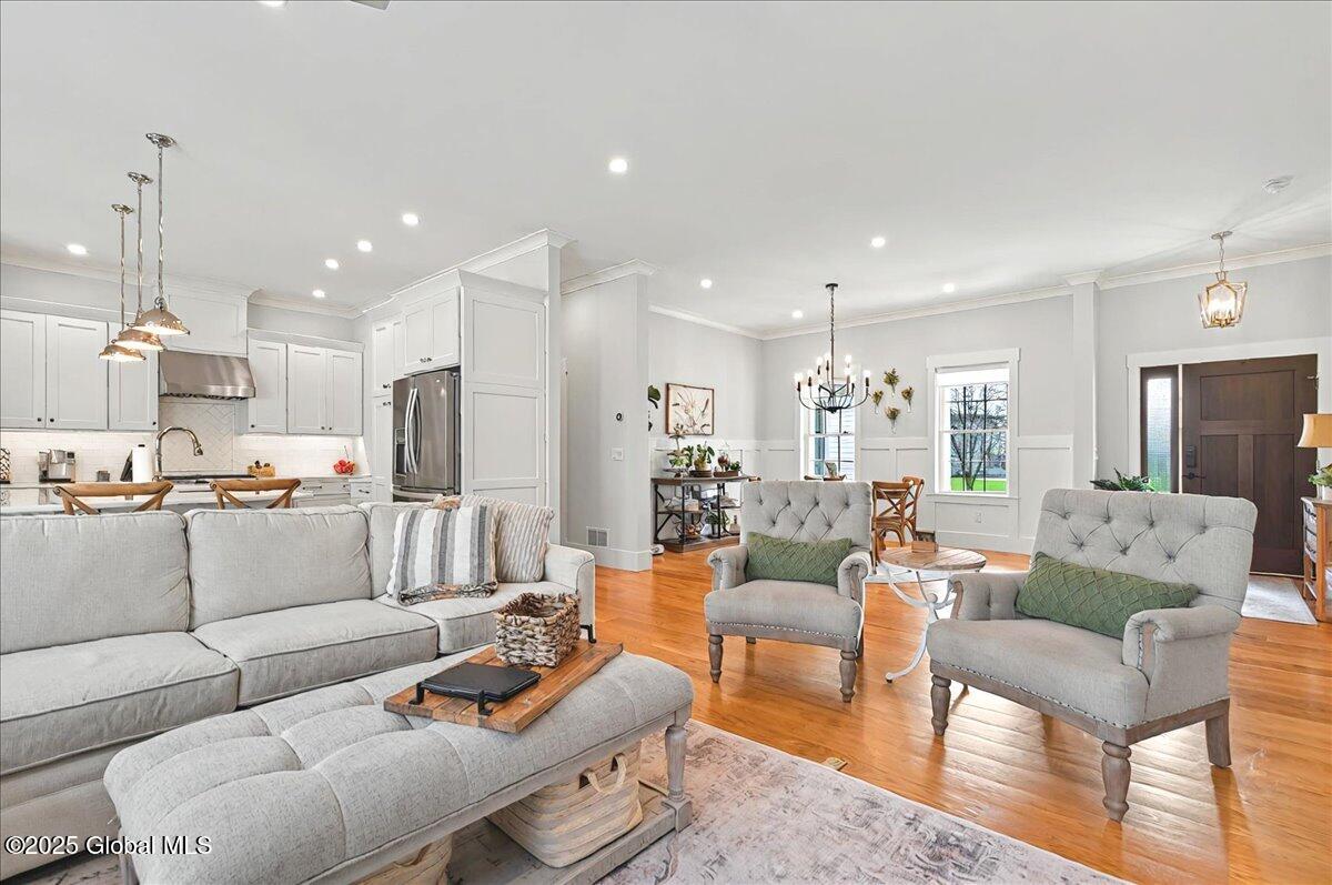 15 Highview Way Halfmoon, NY 12118 - Photo 63 of 64 Open FloorPlan Design!