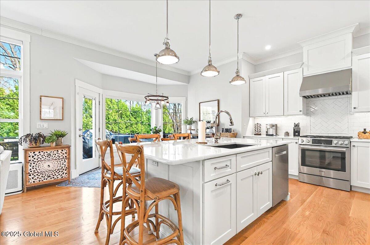 15 Highview Way Halfmoon, NY 12118 - Photo 19 of 64 Stainless Steel Appliances