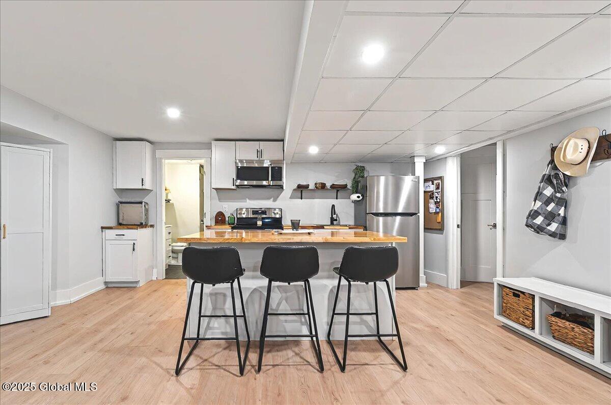 15 Highview Way Halfmoon, NY 12118 - Photo 39 of 64 Lower Level New Kitchen!