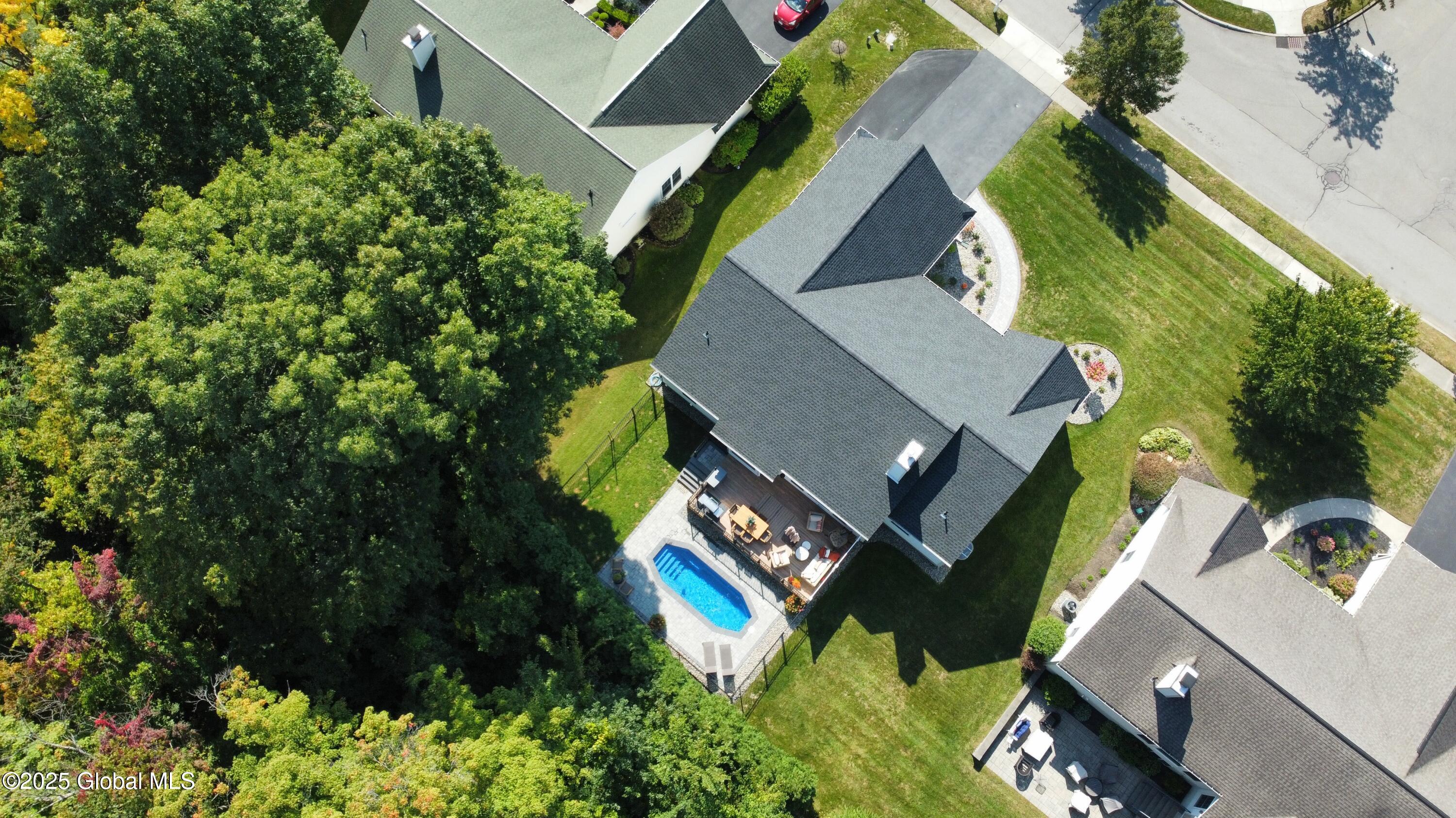 15 Highview Way Halfmoon, NY 12118 - Photo 58 of 64 All New Roof 2021!