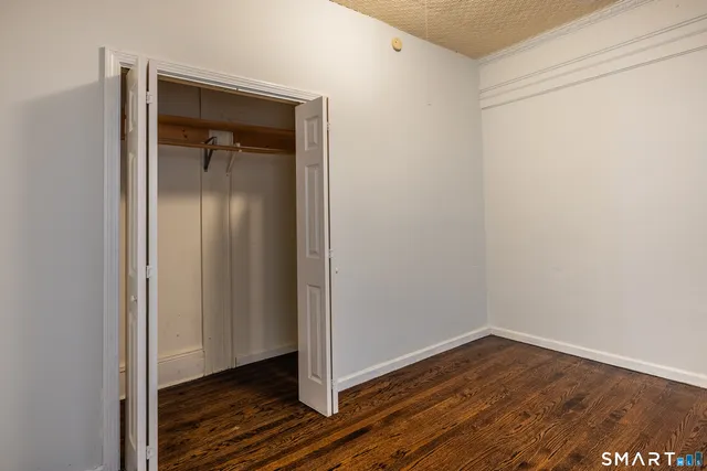 $1,450 | 1995 Main Street, Bridgeport, CT 06604