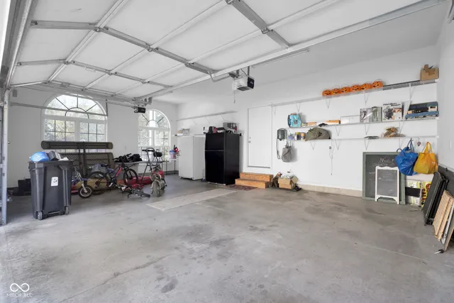 $750,000 | 295 Persimmon Drive, North Vernon, IN 47265