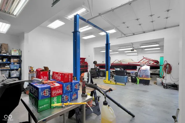 $750,000 | 295 Persimmon Drive, North Vernon, IN 47265