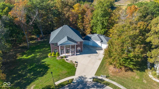 $750,000 | 295 Persimmon Drive, North Vernon, IN 47265