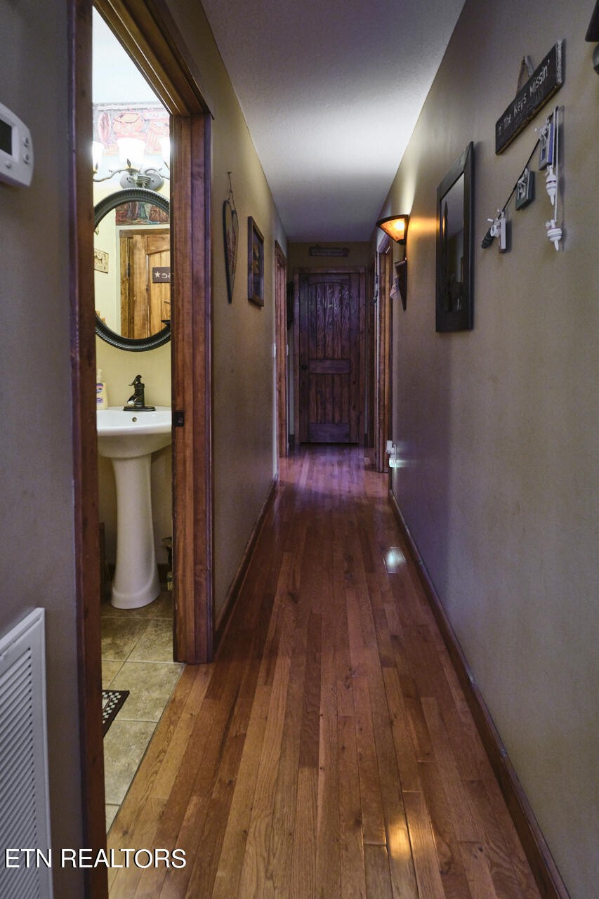 1077 Whitaker Road New Market, TN 37820 - Photo 22 of 46
