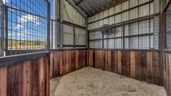 $2,500,000 | 1600 Logans Run Road, Perrin, TX 76486