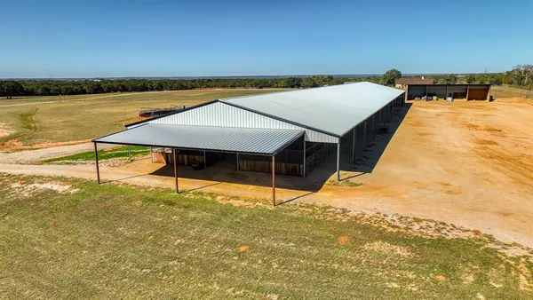 $2,500,000 | 1600 Logans Run Road, Perrin, TX 76486