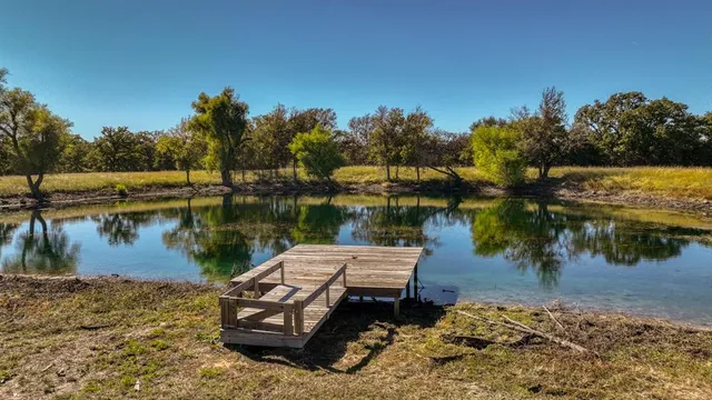 a view of a lake with houses