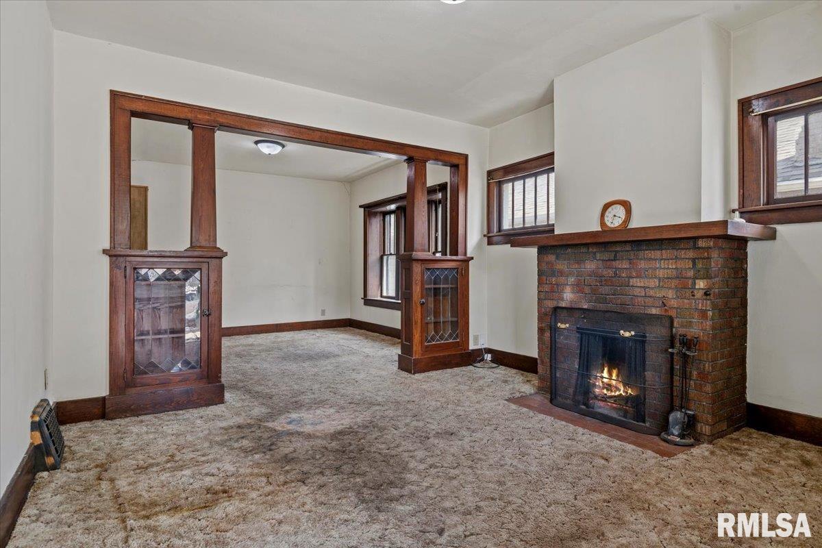 1724 South Spring Street Springfield, IL 62704 - Photo 4 of 29