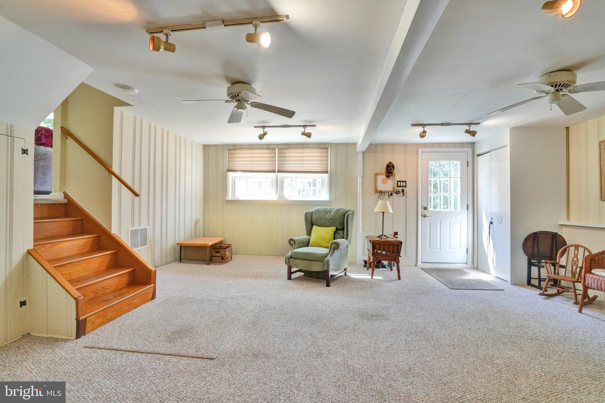 1042 Davis Grove Road Ambler, PA 19002 - Photo 11 of 40 Gallery Image 11