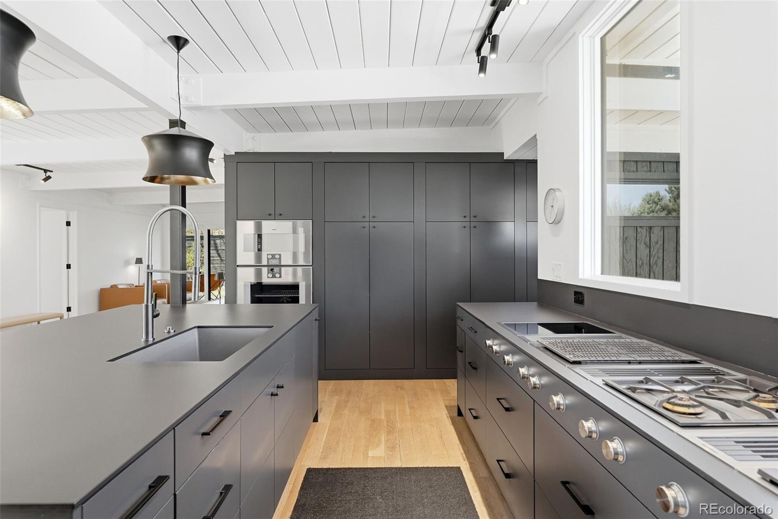 1429 South Filbert Way Denver, CO 80222 - Photo 17 of 50