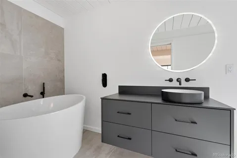 $1,100,000 | 1429 South Filbert Way, Denver, CO 80222