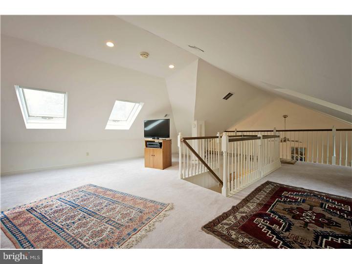 212 Avon Road Haverford, PA 19041 - Photo 16 of 21 Gallery Image 16