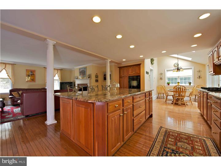 212 Avon Road Haverford, PA 19041 - Photo 8 of 21 Gallery Image 8