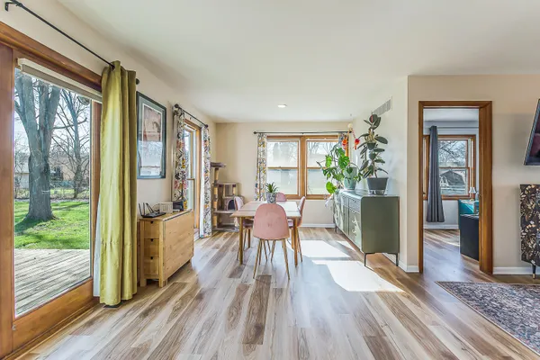 $290,000 | 5742 Princeton Place, Ypsilanti, MI 48197