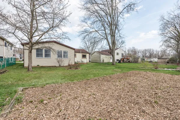 $290,000 | 5742 Princeton Place, Ypsilanti, MI 48197