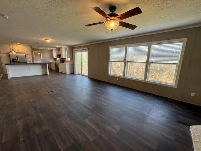 $325,000 | 313 Salem Road, Unit 1, McMinnville, TN 37110