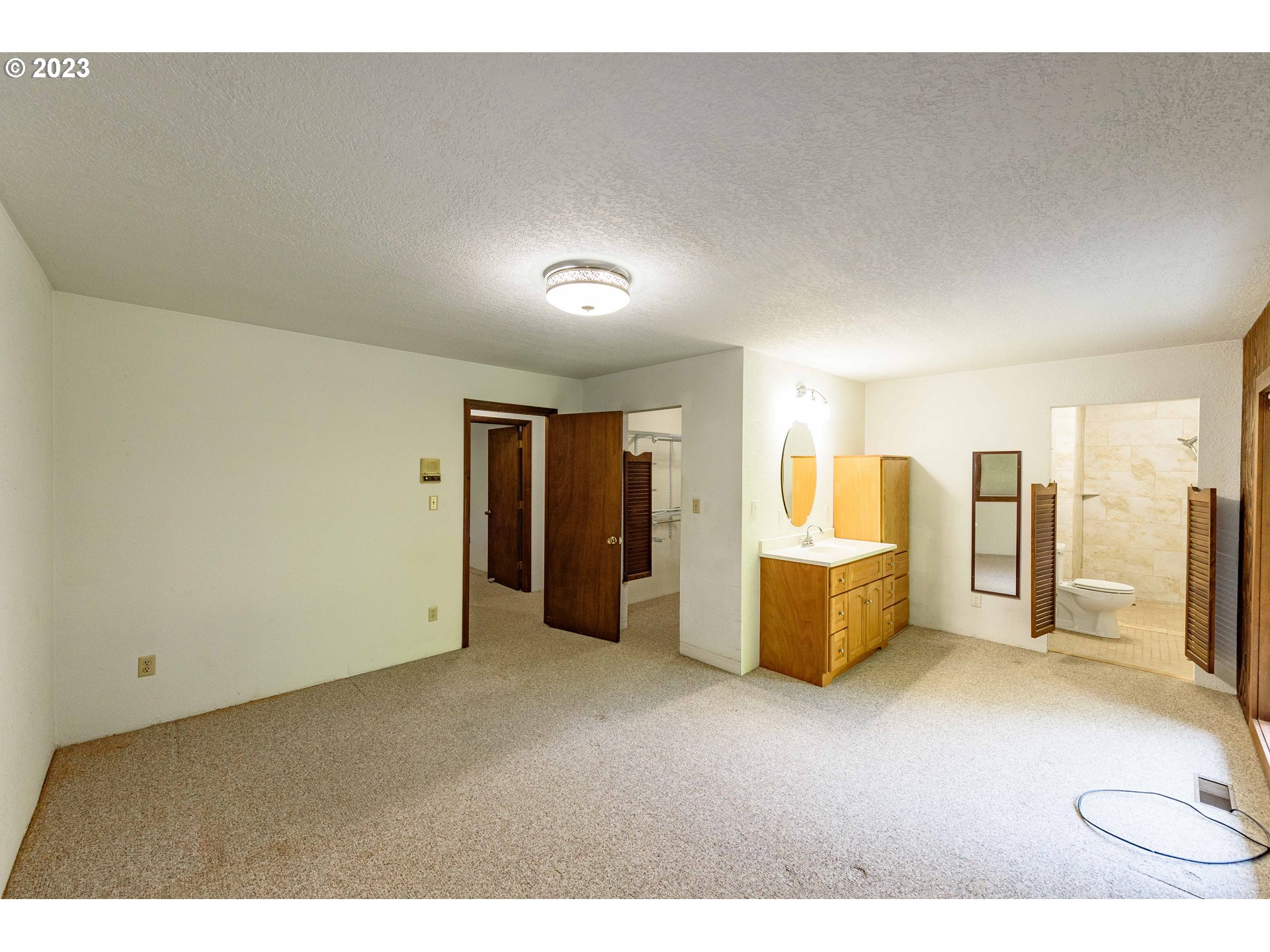 68950 St Dennis Road North Bend, OR 97459 - Photo 16 of 41 Gallery Image 16